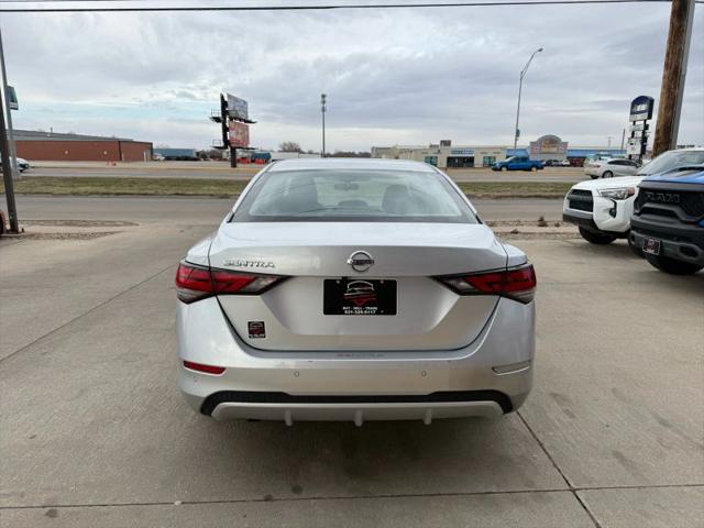 2022 Nissan Sentra S Xtronic CVT