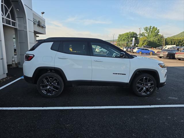 2026 Jeep Compass COMPASS LIMITED ALTITUDE 4X4 2026 Jeep Compass COMPASS LIMITED ALTITUDE 4X4