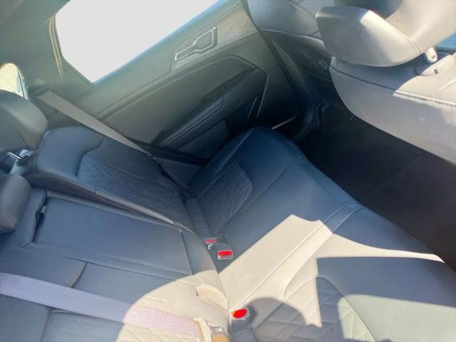 2025 Kia Sportage Plug-In Hybrid X-Line