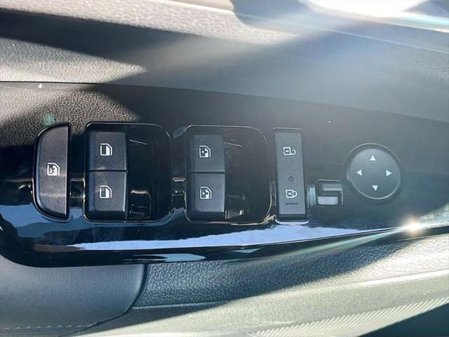 2025 Kia Sportage Plug-In Hybrid X-Line