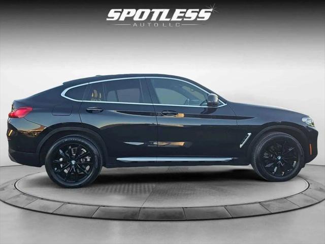 2022 BMW X4 xDrive30i