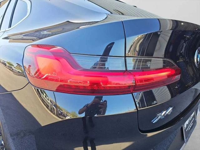 2022 BMW X4 xDrive30i