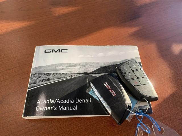 2026 GMC Acadia AT4 AWD