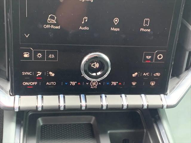 2026 GMC Acadia AT4 AWD