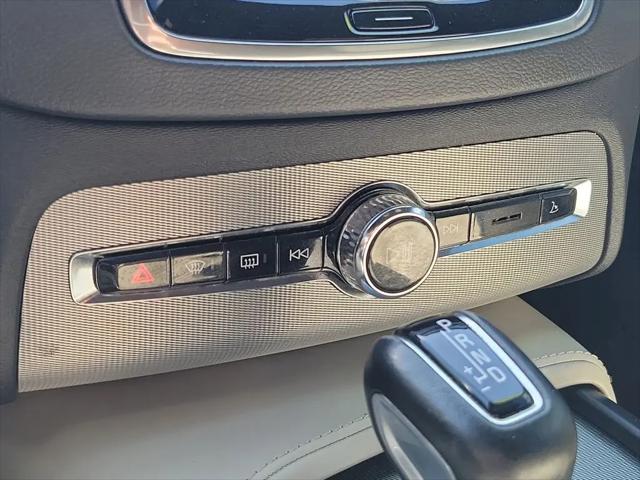 2021 Volvo XC90 T6 R-Design 7 Passenger