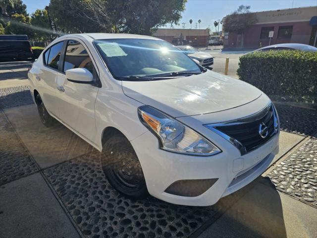 2019 Nissan Versa 1.6 SV