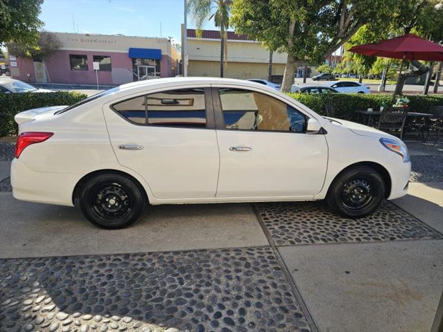 2019 Nissan Versa 1.6 SV