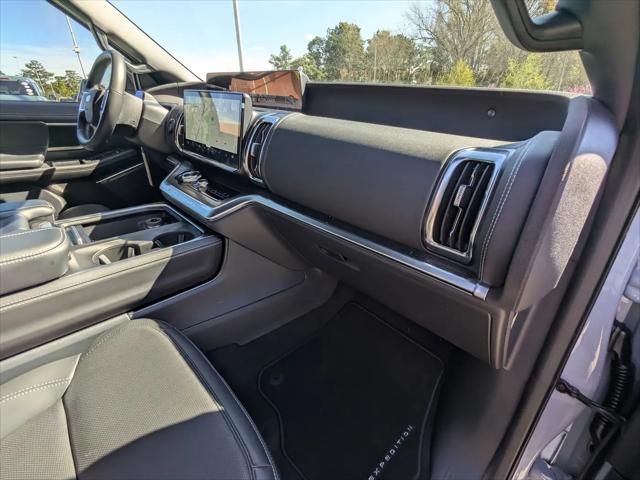 2026 Ford Expedition Max Platinum MAX