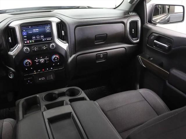 2022 Chevrolet Silverado 1500 4WD Crew Cab Short Bed RST