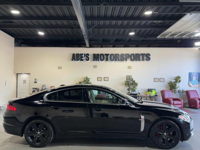 2011 Jaguar XF Base