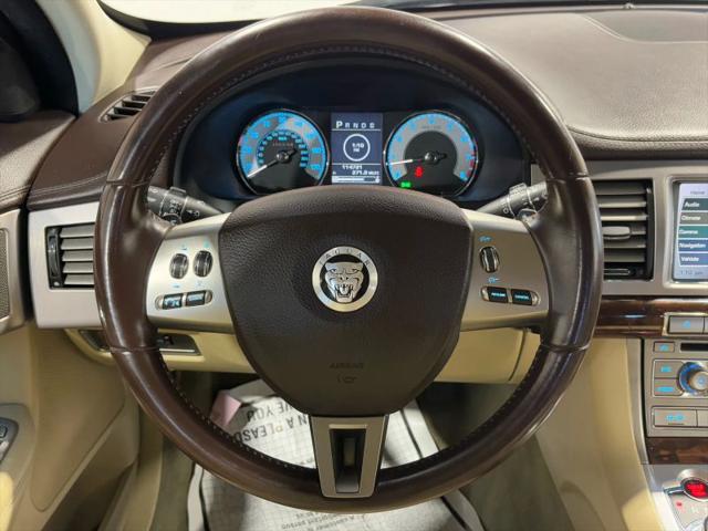 2011 Jaguar XF Base