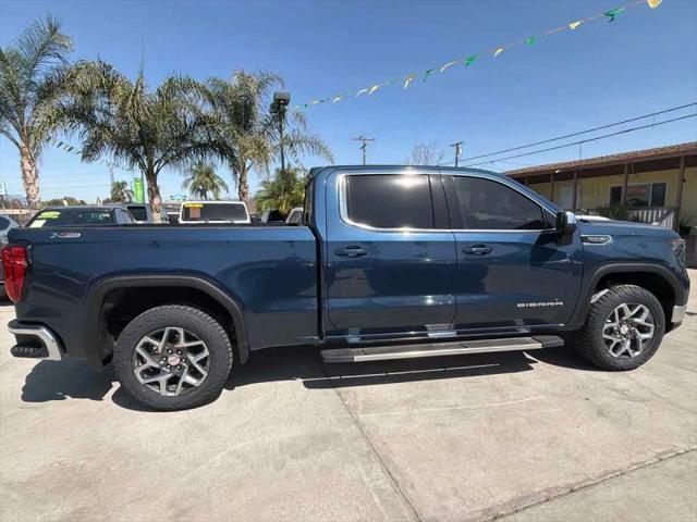 2022 GMC Sierra 1500 4WD Crew Cab Standard Box SLE