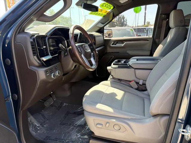 2022 GMC Sierra 1500 4WD Crew Cab Standard Box SLE