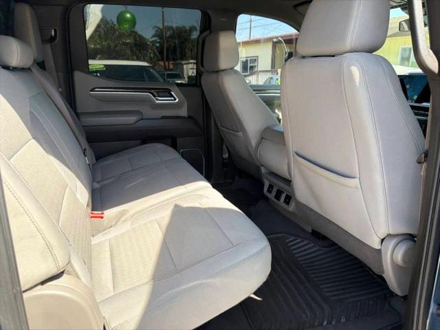 2022 GMC Sierra 1500 4WD Crew Cab Standard Box SLE