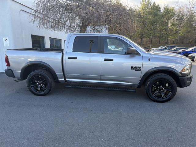 2024 RAM 1500 Classic Warlock Crew Cab 4x4 57 Box 2024 RAM 1500 Classic Warlock Crew Cab 4x4 57 Box