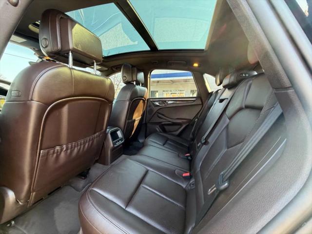 2015 Porsche Macan S