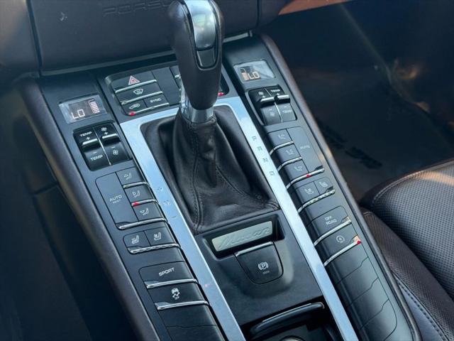 2015 Porsche Macan S