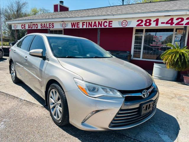 2017 Toyota Camry XLE V6 for sale in Baytown, TX