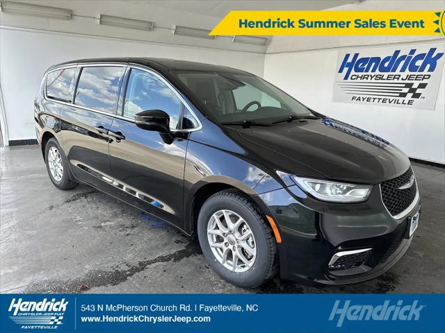 2024 Chrysler Pacifica Touring L for sale in Fayetteville, NC