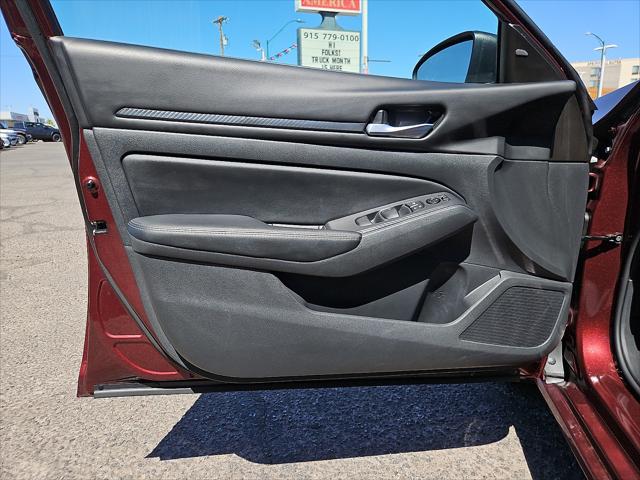2025 Nissan Altima SV FWD