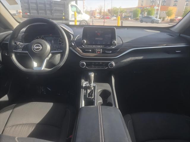 2025 Nissan Altima SV FWD