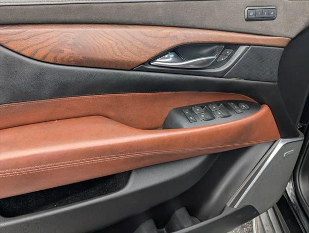 2018 Cadillac Escalade ESV Premium Luxury