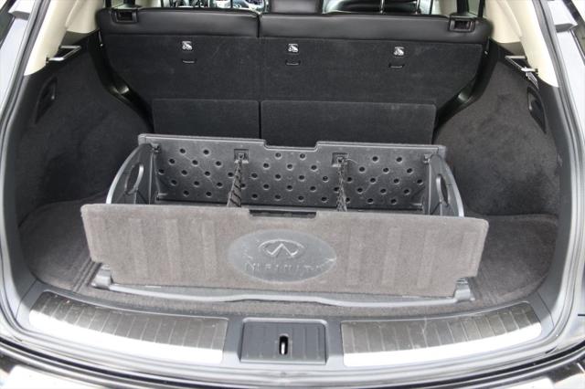 2015 INFINITI QX70 3.7