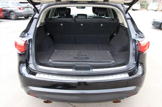 2015 INFINITI QX70 3.7