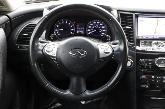 2015 INFINITI QX70 3.7