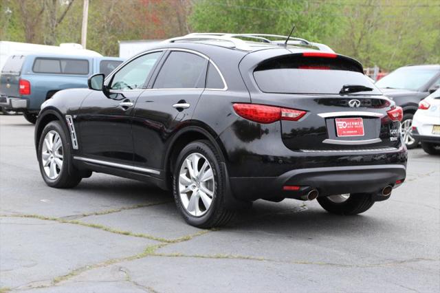 2015 INFINITI QX70 3.7