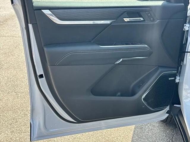 2026 GMC Acadia Elevation FWD