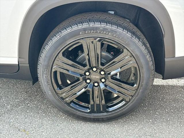 2026 GMC Acadia Elevation FWD