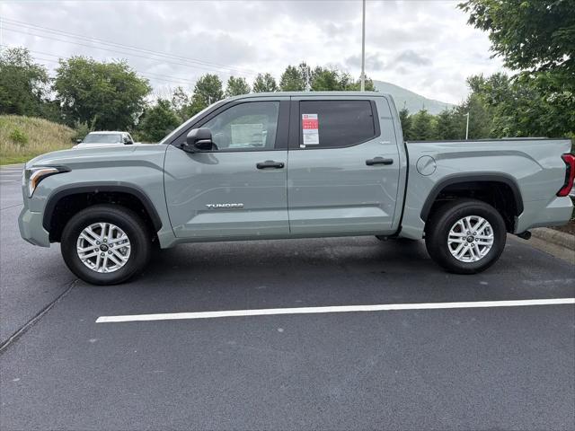 2026 Toyota Tundra SR5 CrewMax 5.5' Bed