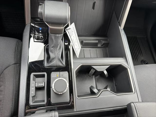 2026 Toyota Tundra SR5 CrewMax 5.5' Bed