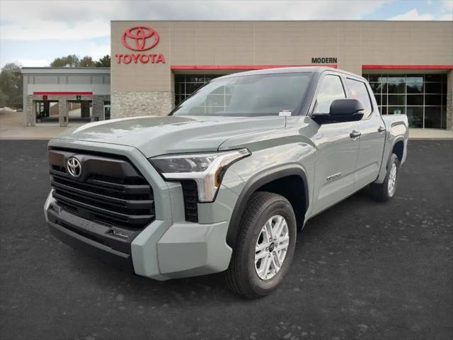 2026 Toyota Tundra SR5 CrewMax 5.5' Bed