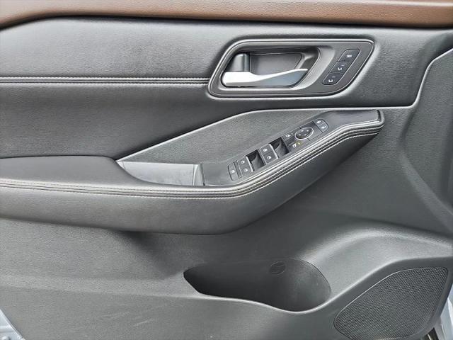 2022 Nissan Rogue SL Intelligent AWD