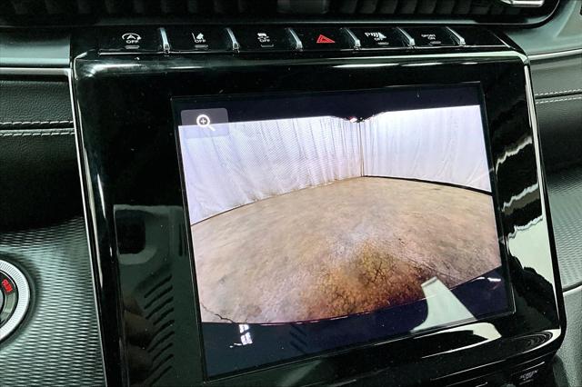 2023 Jeep Grand Cherokee Laredo 4x4