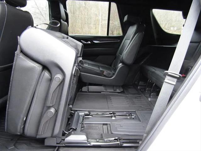 2021 GMC Yukon 4WD Denali
