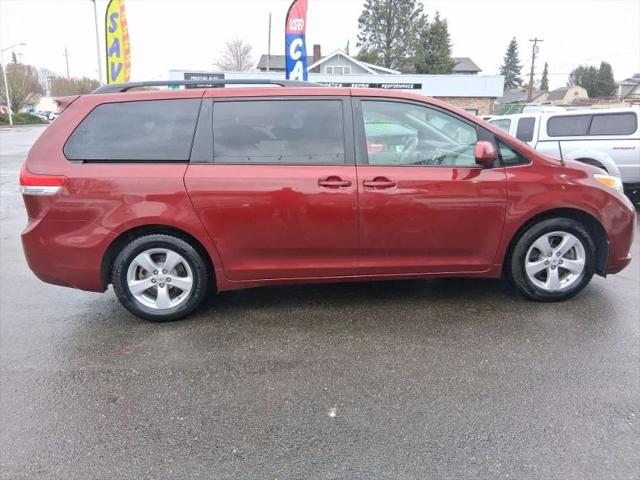 2011 Toyota Sienna LE V6