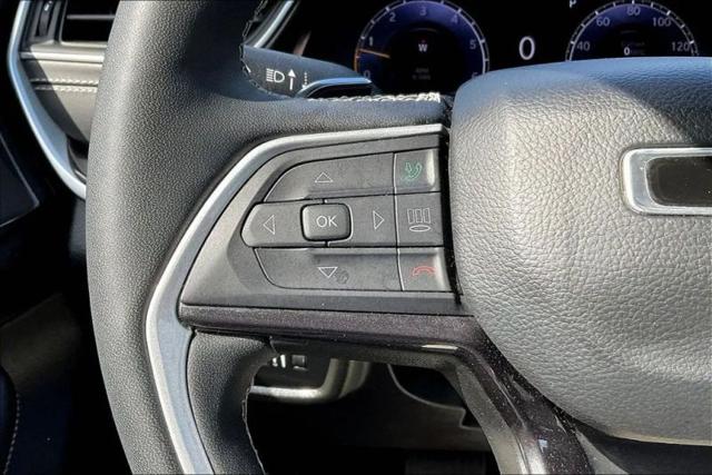 2023 Jeep Grand Cherokee L Altitude 4x4