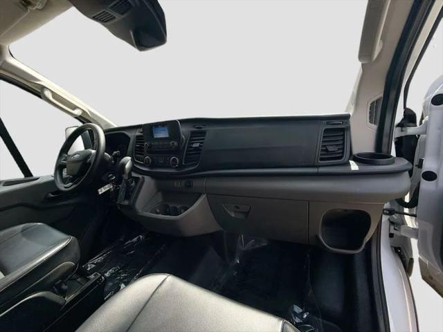 2023 Ford Transit Cargo Van w/LWB