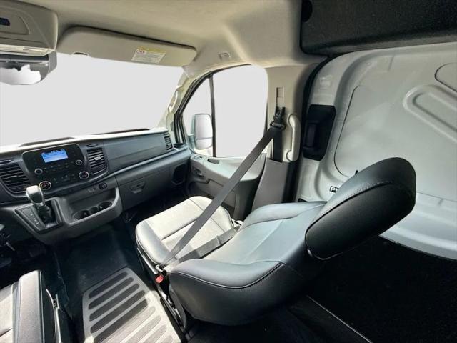 2023 Ford Transit Cargo Van w/LWB