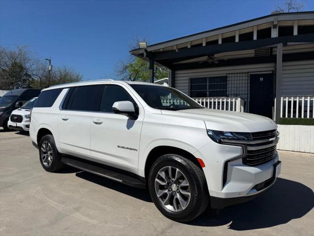 2022 Chevrolet Suburban 2WD LT