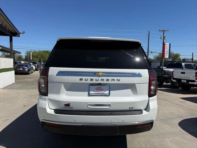 2022 Chevrolet Suburban 2WD LT