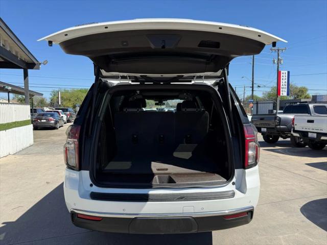 2022 Chevrolet Suburban 2WD LT