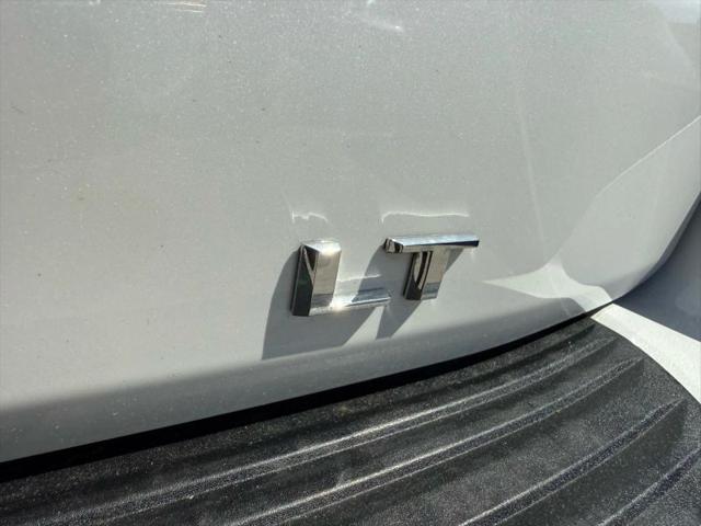 2022 Chevrolet Suburban 2WD LT