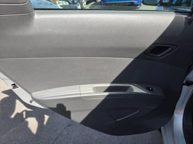 2013 Chevrolet Spark 2LT Auto