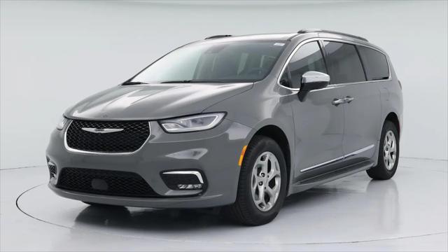 2023 Chrysler Pacifica Limited AWD