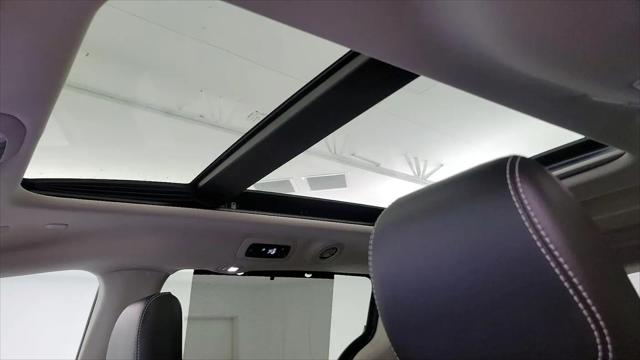 2023 Chrysler Pacifica Limited AWD