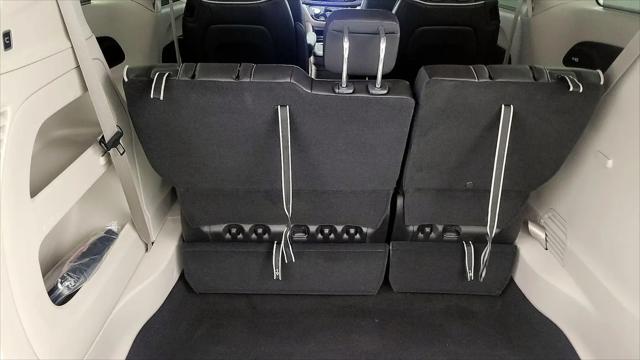 2023 Chrysler Pacifica Limited AWD